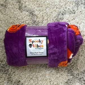 Spooky Vibes Velvet Plush Throw